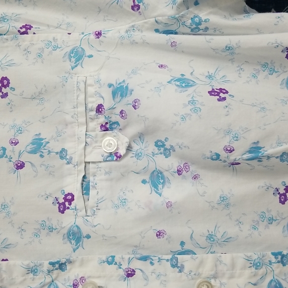 Liz Claiborne Blouse - Picture 2 of 5